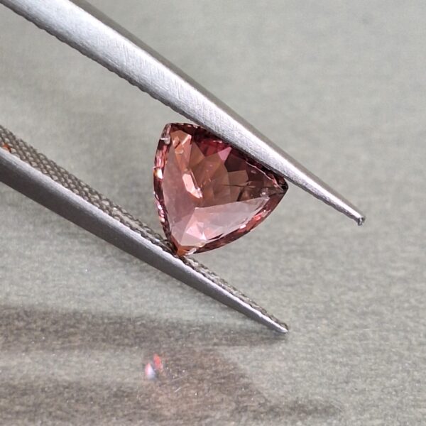 Natural1.07 Carats | Ceylon Padparadscha Sapphire -Untreated - Image 3