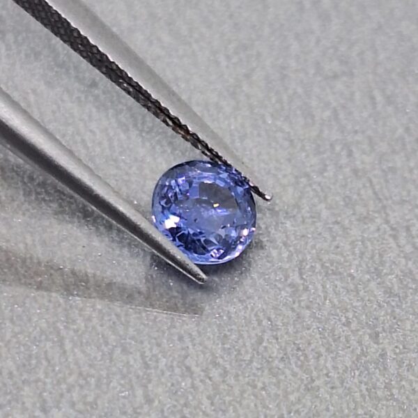 Blue Sapphire Natural 0.69 Cts. | Certified | Shape round - Image 5