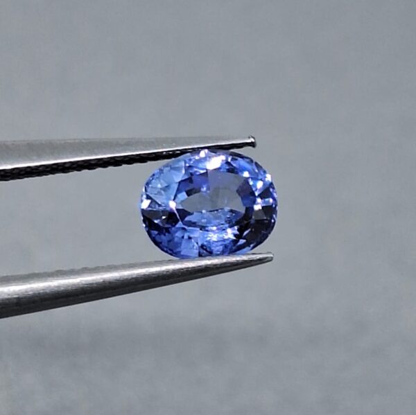 Blue Sapphire Natural 0.78 ct. | Certified | Shape Oval | Sri Lanka