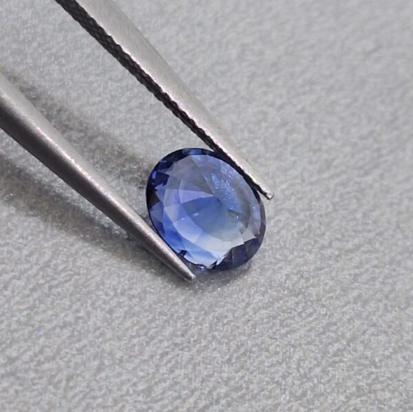 Blue Sapphire Natural 0.74 Cts. | Certified | Shape Oval | Sri Lanka - Image 3