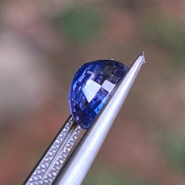 Natural  Unheated | cornflower Blue Sapphire | 1.12 Carats - Image 2