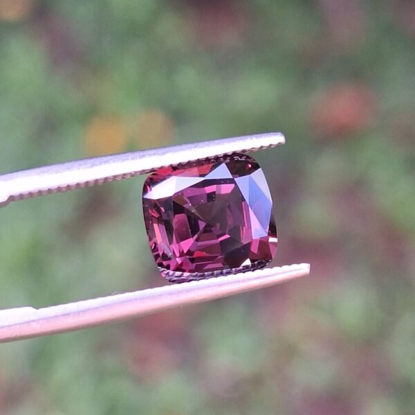 Natural Red Spinel 2.71 ct certified loose Gemstone rare color - Image 2