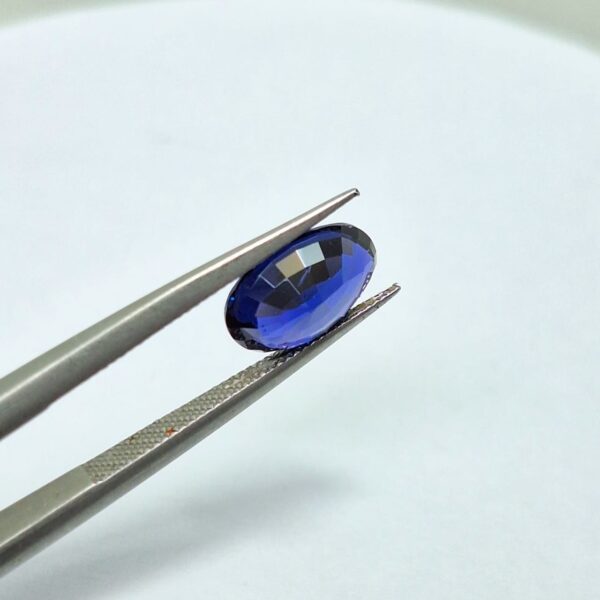 Natural Royal Blue Sapphire - 2.11 Cts. Ceylon Certified Untreated - Image 3