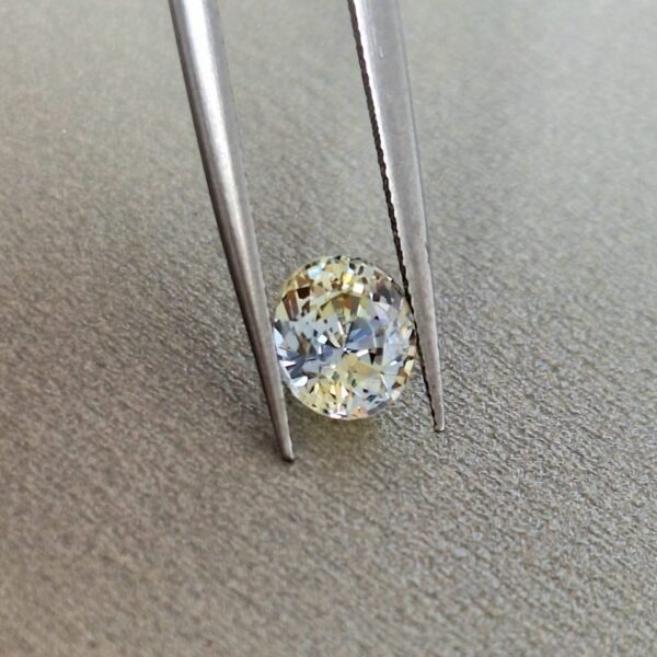 Natural Yellow - Blue Sapphire - 1.87 Carats | Ceylon| Untreated