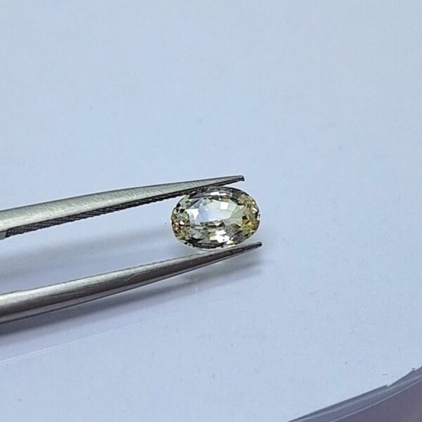 Natural Yellow  Sapphire - 1.44 Carats | Certified Untreated - Image 6