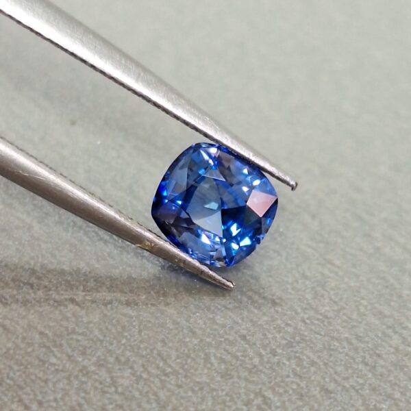 Cornflower Blue Sapphire- Natural untreated | Cushion 1.14 cts. - Image 7