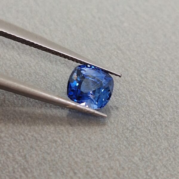 Cornflower Blue Sapphire- Natural untreated | Cushion 1.14 cts. - Image 6