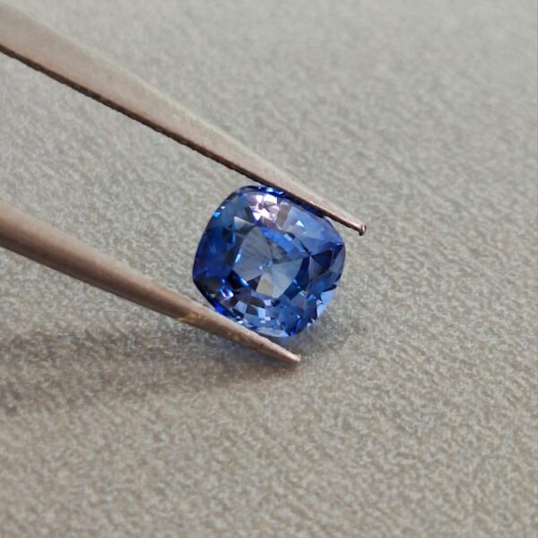 Cornflower Blue Sapphire- Natural untreated | Cushion 1.14 cts. - Image 5