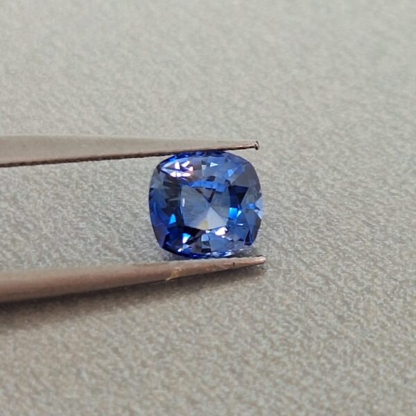 Cornflower Blue Sapphire- Natural untreated | Cushion 1.14 cts. - Image 4