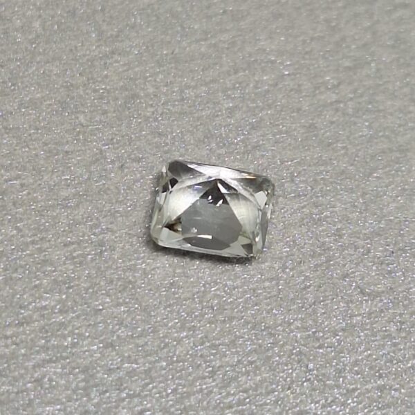 Natural White Sapphire - 1.73 Carats | Heated| SriLanka - Image 12