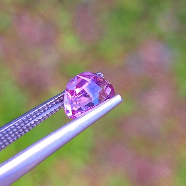 Natural Vivid Pink Sapphire - 1.73 Carats | Untreated | Ceylon - Image 4